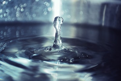 Rehidrasi Negeri: Analisis Potensi Pasar Sistem RO Water Treatment di Indonesia